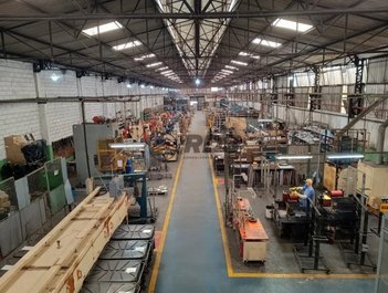 industrial em Rua Álvares Cabral, Conceição - Diadema - SP