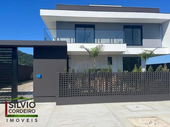 house em Darly Barros, Lagoa da Conceição - Florianópolis - SC