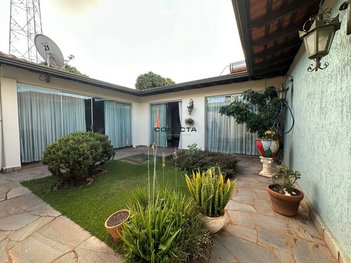house em Rua Machado de Assis, Jardim Shangri-la A - Londrina - PR