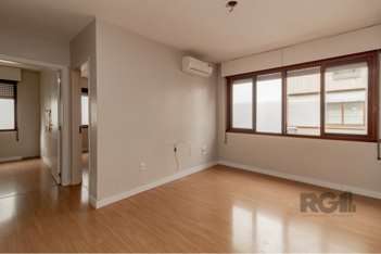 apartment em Rua Rubens Rosa Guedes, Jardim Itu - Porto Alegre - RS