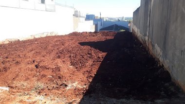 land_lot em Rua Pioneiro Hettore Giacopini, Jardim Leblon - Maringá - PR