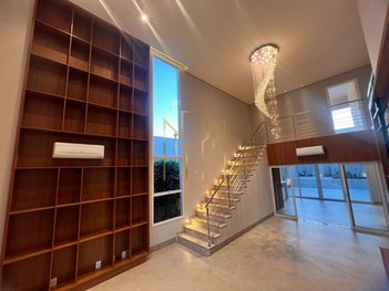 house em Avenida Vereador Carlito Cordeiro, Jardim Botânico - Uberlândia - MG