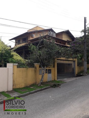 house em Servidão Ruth Bastos de Oliveira, Lagoa da Conceição - Florianópolis - SC