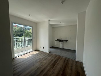 apartment em Estrada Normândia, Jardim Pioneiro - Cotia - SP