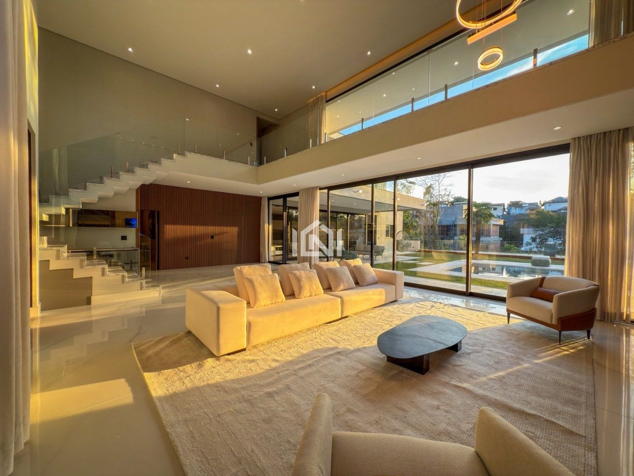 casa a venda no condominio sao paulo || -  sala de estar