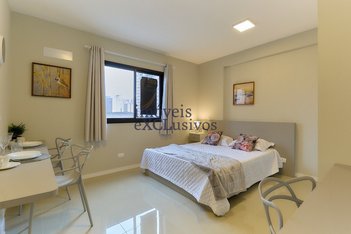 apartment em Rua Lourenço Pinto, Centro - Curitiba - PR