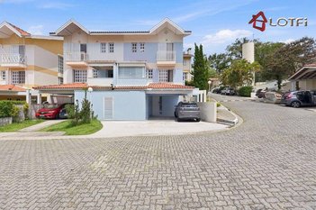 house em Estrada Municipal Walter Steurer, Chácara Pavoeiro - Cotia - SP