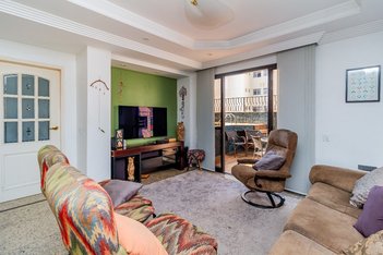 apartment em Rua Serra do Japi, Vila Gomes Cardim - São Paulo - SP