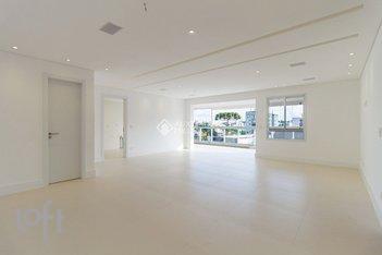 apartment em José Cadilhe, Agua Verde - Curitiba - PR