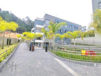 apartment em Haroldo Soares Glavan, Cacupé - Florianópolis - SC