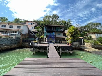 house em Avenida Antônio Bertholdo da Silva Jordão, Monsuaba - Angra dos Reis - RJ