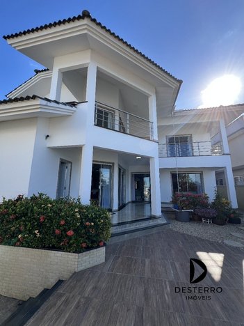 house em Rua Assis Brasil, Ponta de Baixo - São José - SC