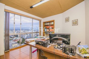 office em Rua Professor Annes Dias, Centro Histórico - Porto Alegre - RS