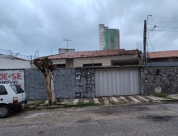 house em Rua Carlos Barbosa, Papicu - Fortaleza - CE
