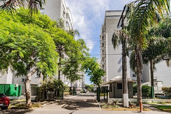 apartment em Rua Wilson Adnislen Freitas de Paiva Bueno, Cavalhada - Porto Alegre - RS
