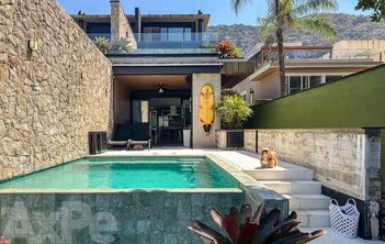 house em Avenida Mãe Bernarda, Juquehy - São Sebastião - SP