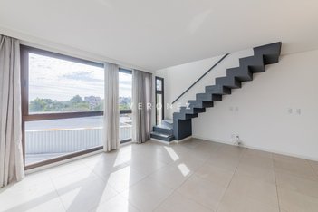 apartment em Rua Doutor Jorge Fayet, Chácara das Pedras - Porto Alegre - RS