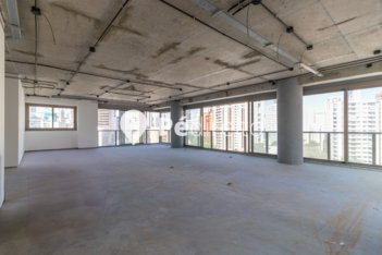 apartment em Avenida Hélio Pellegrino, Vila Nova Conceição - São Paulo - SP
