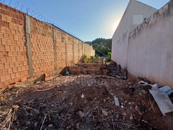 land_lot em Rua Jonas de Assis Bueno, Chácara Flora - Jaú - SP