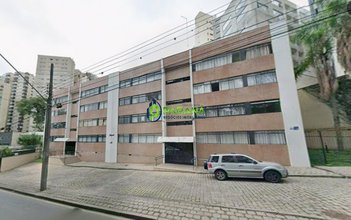 apartment em Rua Guilherme Pugsley, Água Verde - Curitiba - PR