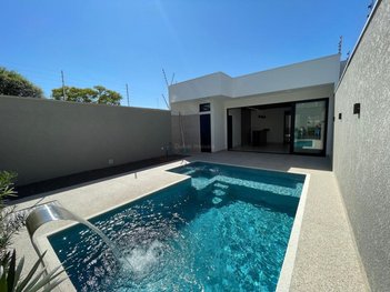 house em Rua Evaristo da Veiga, Vila Morangueira - Maringá - PR