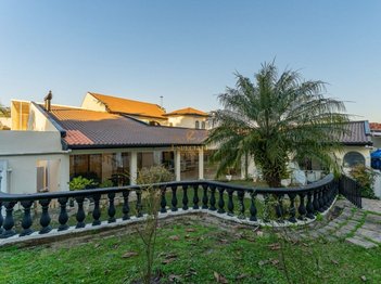 house em Rua Teófilo Soares Gomes, Jardim Social - Curitiba - PR