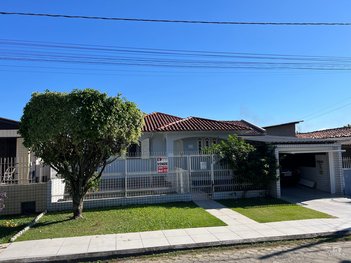 house em Rua Zacarias Acácio Gomes, Pinheirinho - Criciúma - SC