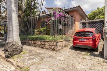 house em Professor Fernando Carneiro, Três Figueiras - Porto Alegre - RS