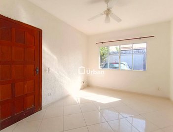 house em Rua Jhony Anderson de Oliveira Salvador, Residencial Pastoreiro - Cotia - SP