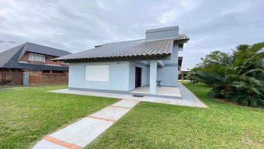 house em Avenida Juriti, Atlântida - Xangri-Lá - RS