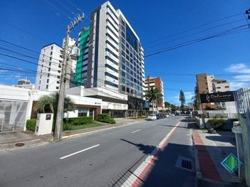 office em Rua Santa Luzia, Trindade - Florianópolis - SC