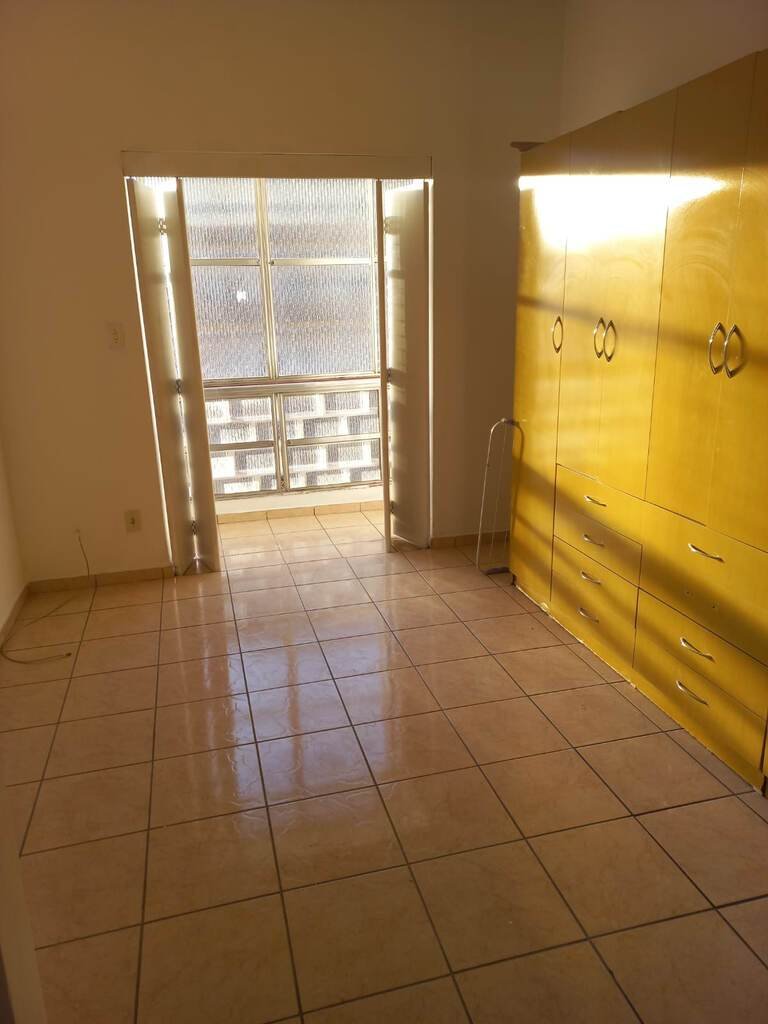 img0