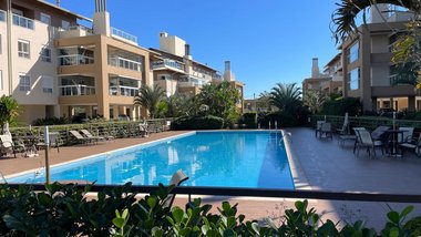 apartment em Rua das Corticeiras, Campeche - Florianópolis - SC
