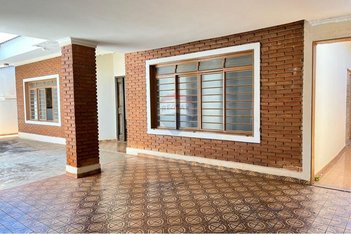 house em Rua Cavalheiro Torquato Rizzi, Jardim Irajá - Ribeirão Preto - SP