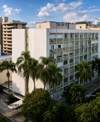apartment em Rua Hilário Ribeiro, Moinhos de Vento - Porto Alegre - RS