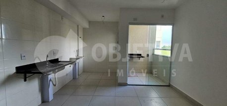 apartment em Rua Reinaldo Alves da Rocha, Loteamento Portal do Vale II - Uberlândia - MG