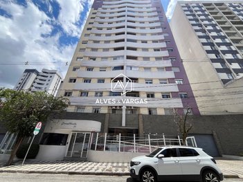 apartment em Travessa Ferreira do Amaral, Água Verde - Curitiba - PR