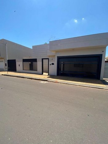house em Rua Prudente de Moraes, Centro - Guararapes - SP