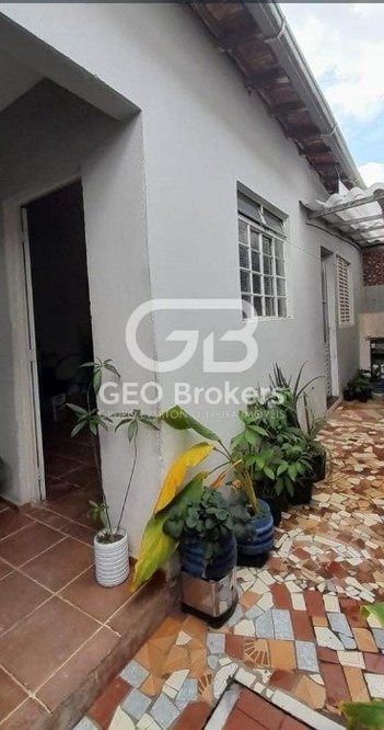 house em Rua Hugo Pires de Almeida, Conjunto São Benedito - Jacareí - SP