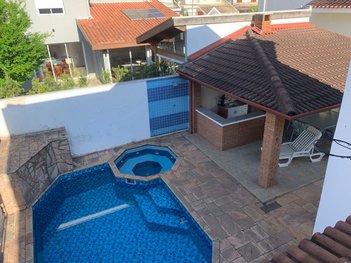 house em Rua Ceramista Roberto Weiss, Jardim das Colinas - São José dos Campos - SP