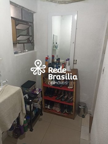 house em QR 4 Conjunto E, Candangolândia - Brasília - DF