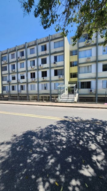apartment em Rua Professora Antonieta de Barros, Canto - Florianópolis - SC