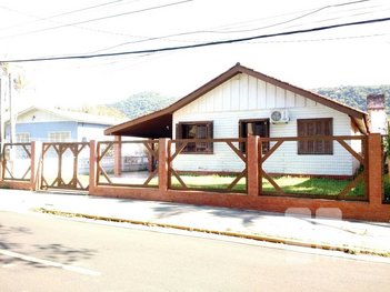 house em Rua Bento Gonçalves, Caiu do Céu - Osório - RS