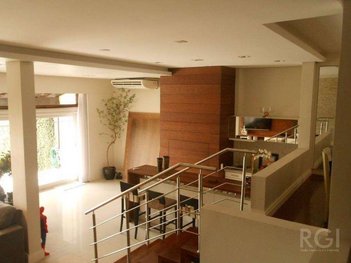 house em Professor Doutor Milton Guerreiro, Santa Tereza - Porto Alegre - RS