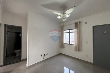 apartment em Rua Paulo de Frontim, Vila Virgínia - Ribeirão Preto - SP