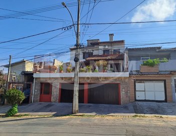 house em Rua Arnaldo Ballve, Jardim Itu - Porto Alegre - RS