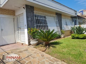 house em Rua Leite de Castro, Jardim Itu - Porto Alegre - RS