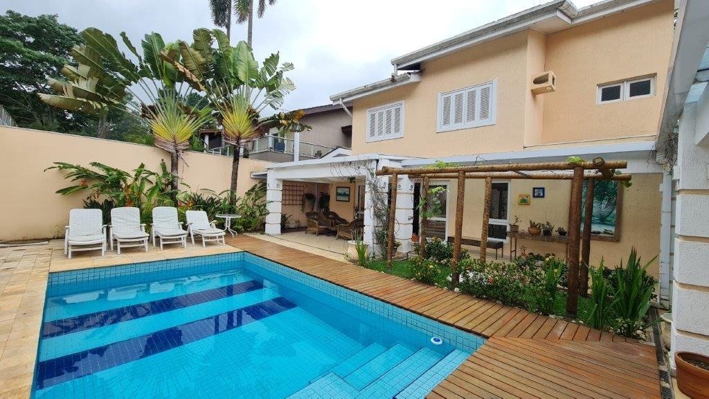 bb99bfb8-dd09-4322-a202-e0daec0895e1