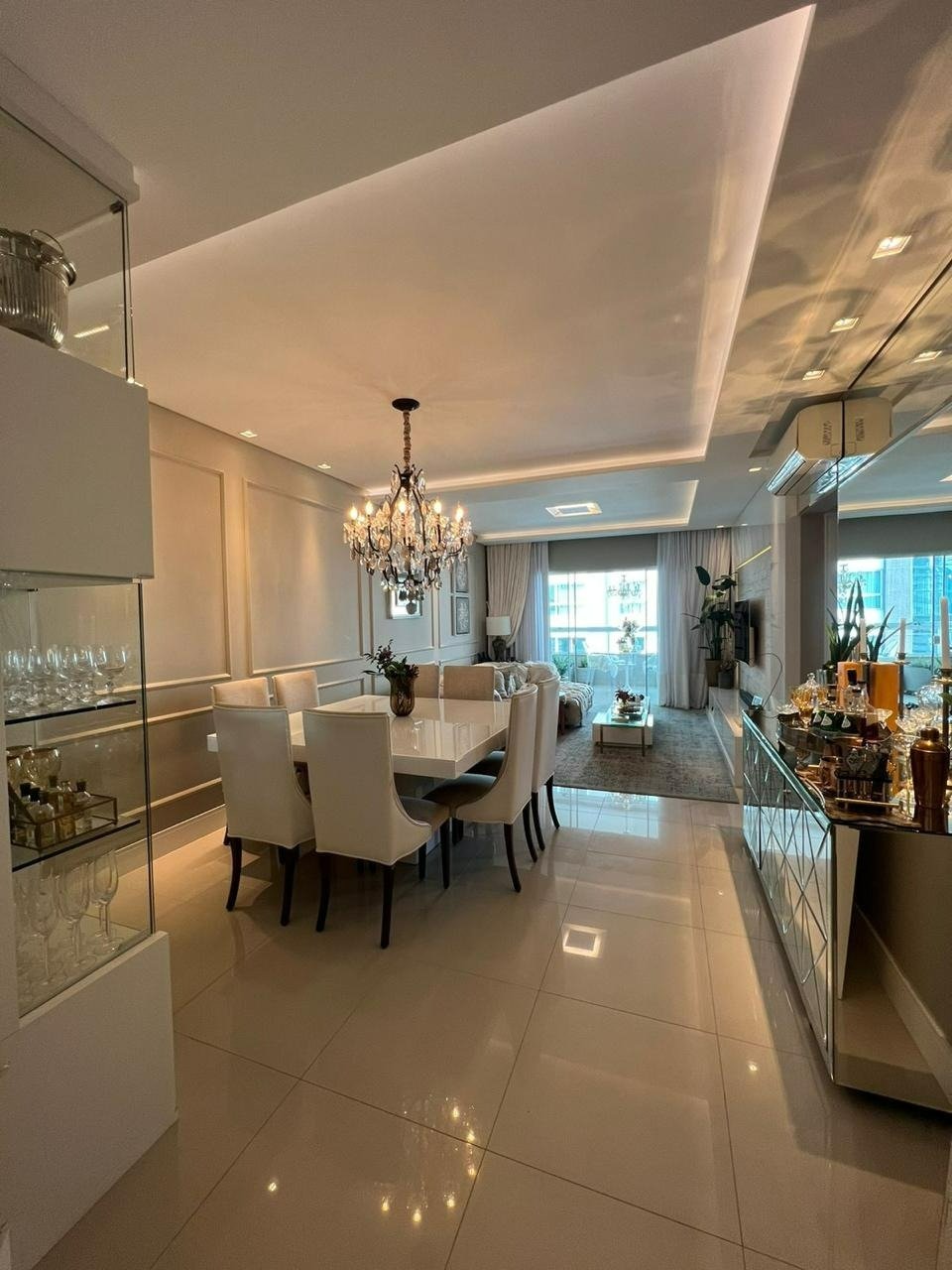 WhatsAppImage2025-11-18at10.37