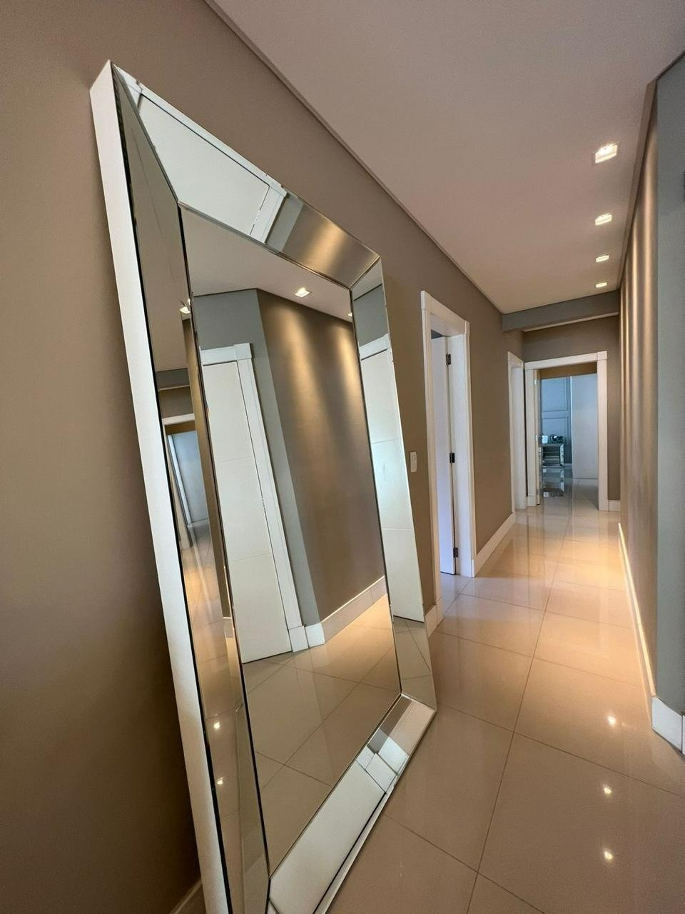 WhatsAppImage2025-11-18at10.37